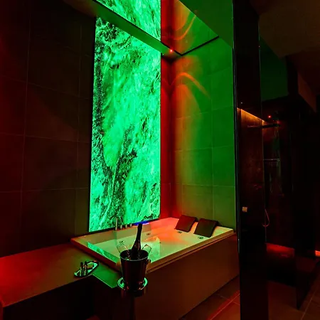 Gold Suite&spa 4* パレルモ