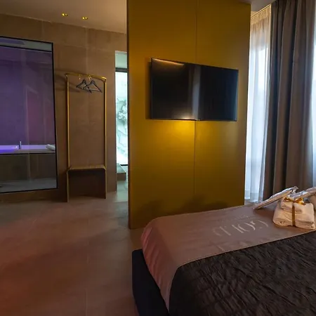 Gold Suite&spa *