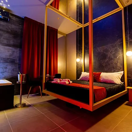 Gold Suite&spa *